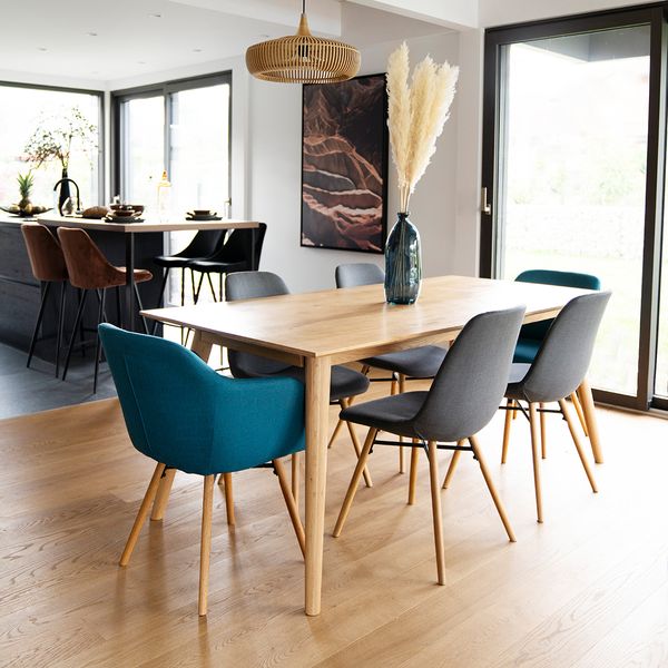 Table extensible chêne massif 180 cm allonges en option Elfy